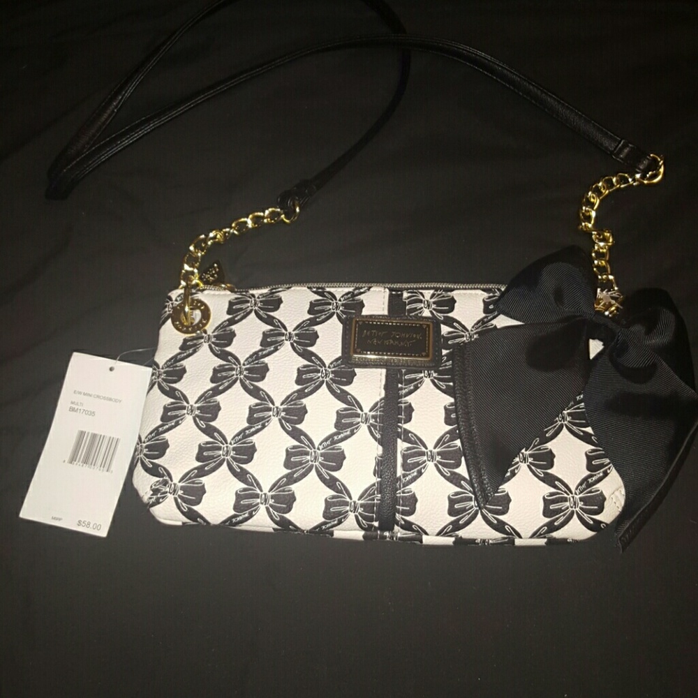 SOLD***NEW Betsy Johnson Bag w/Bow